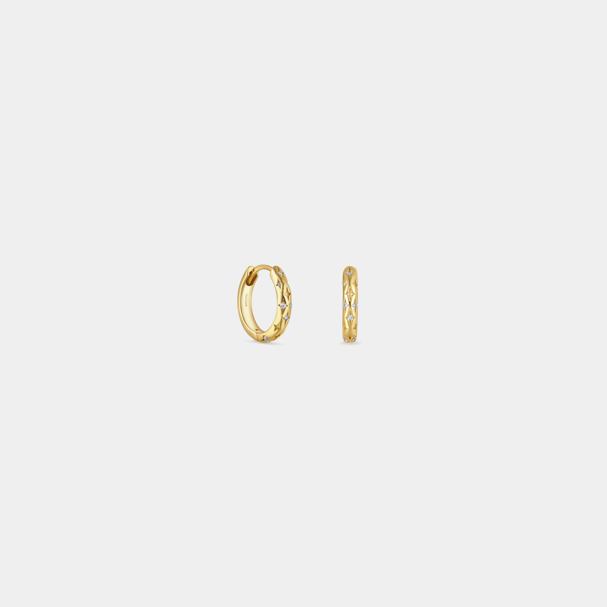 Dainty Gold Star Huggie Hoop Earrings in 925 Sterling Silver: Gold/Blue