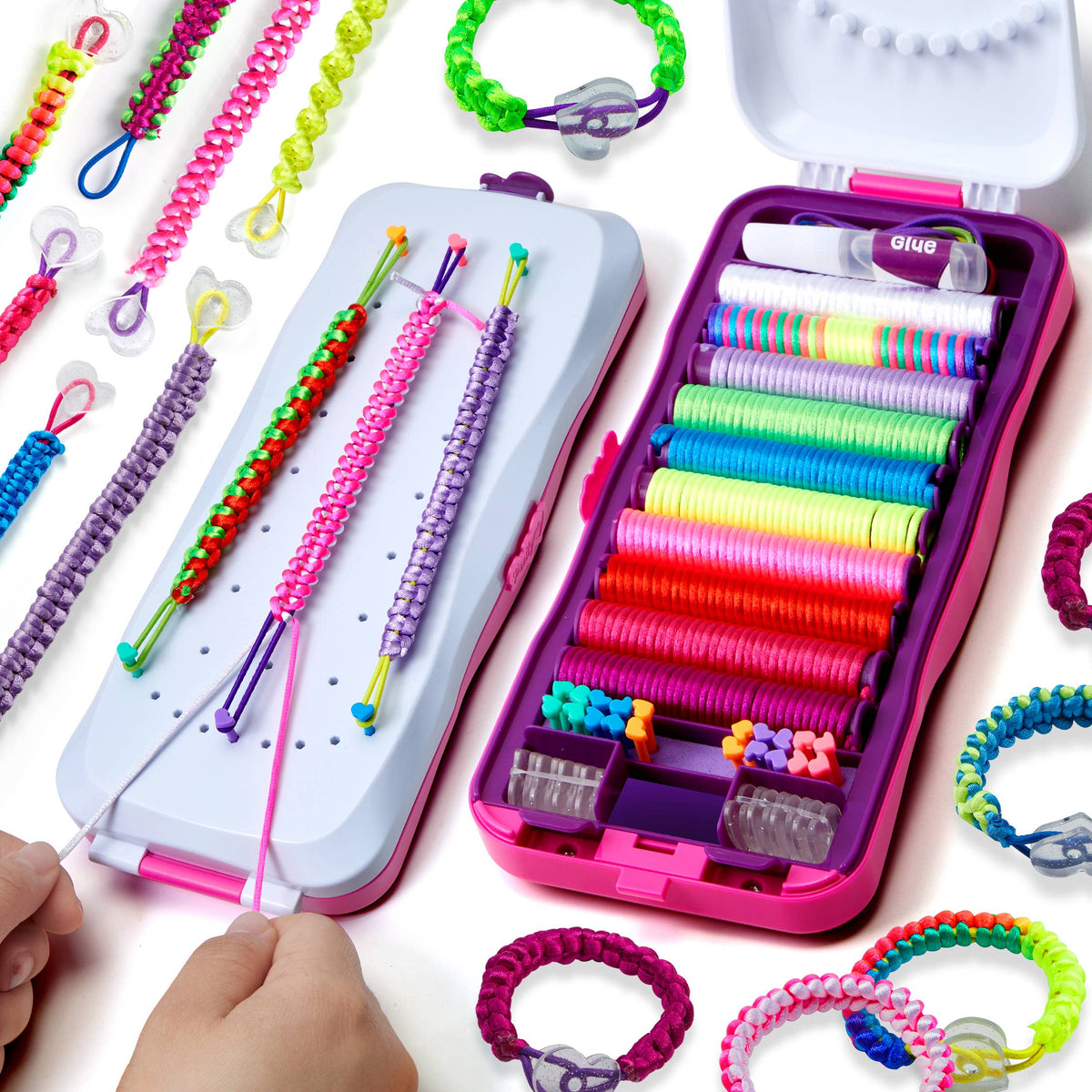 Dan & Darci | Pretty Me Friendship Bracelet Making Kit