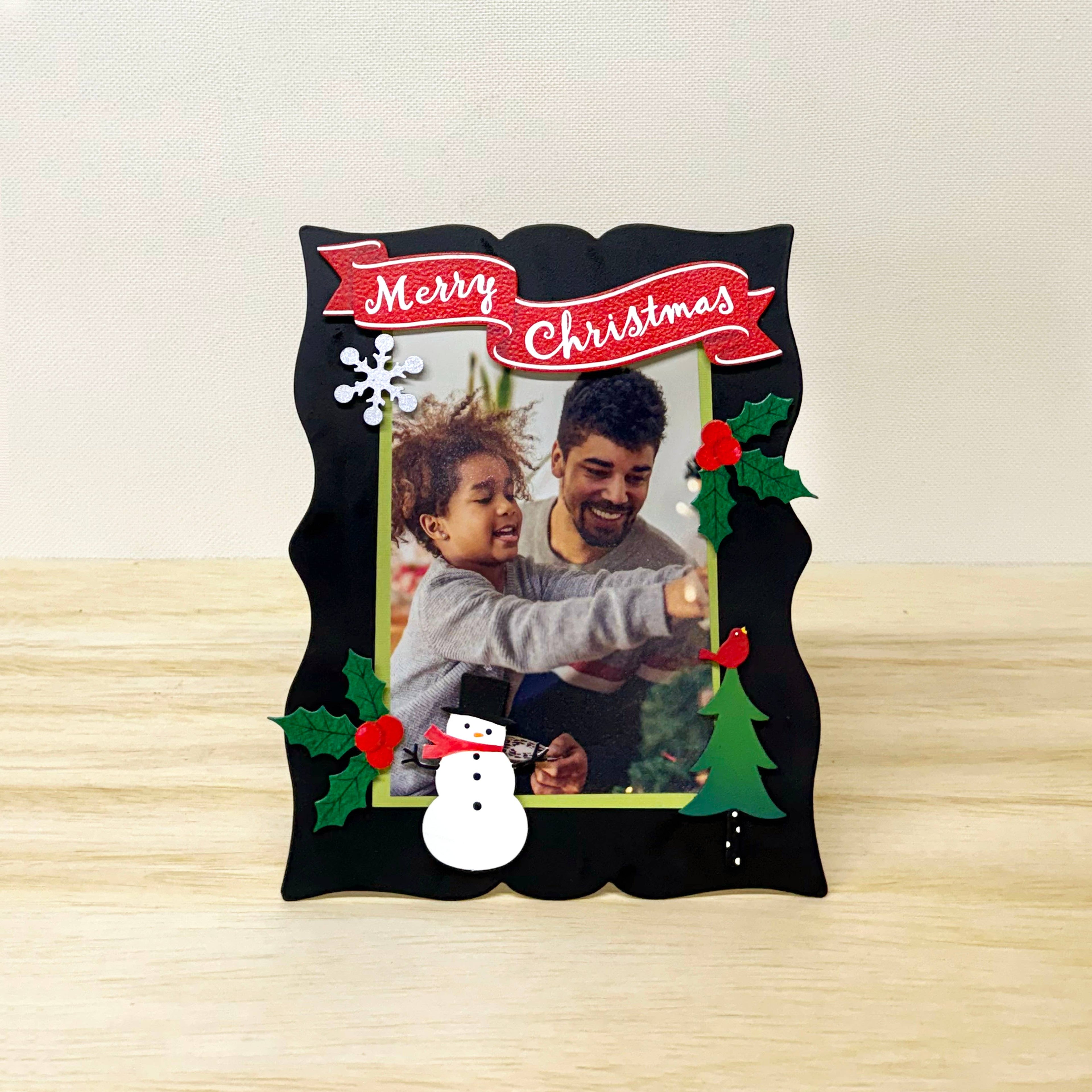 Roeda Studios | Magnet Set | Snowman with Tree