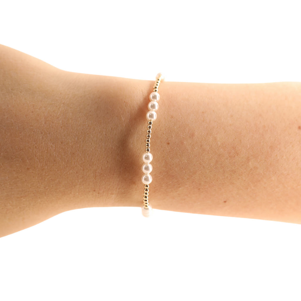 Beaded Blondes | ILY Pearl Bracelet in Gold | Extended 7.25 inch