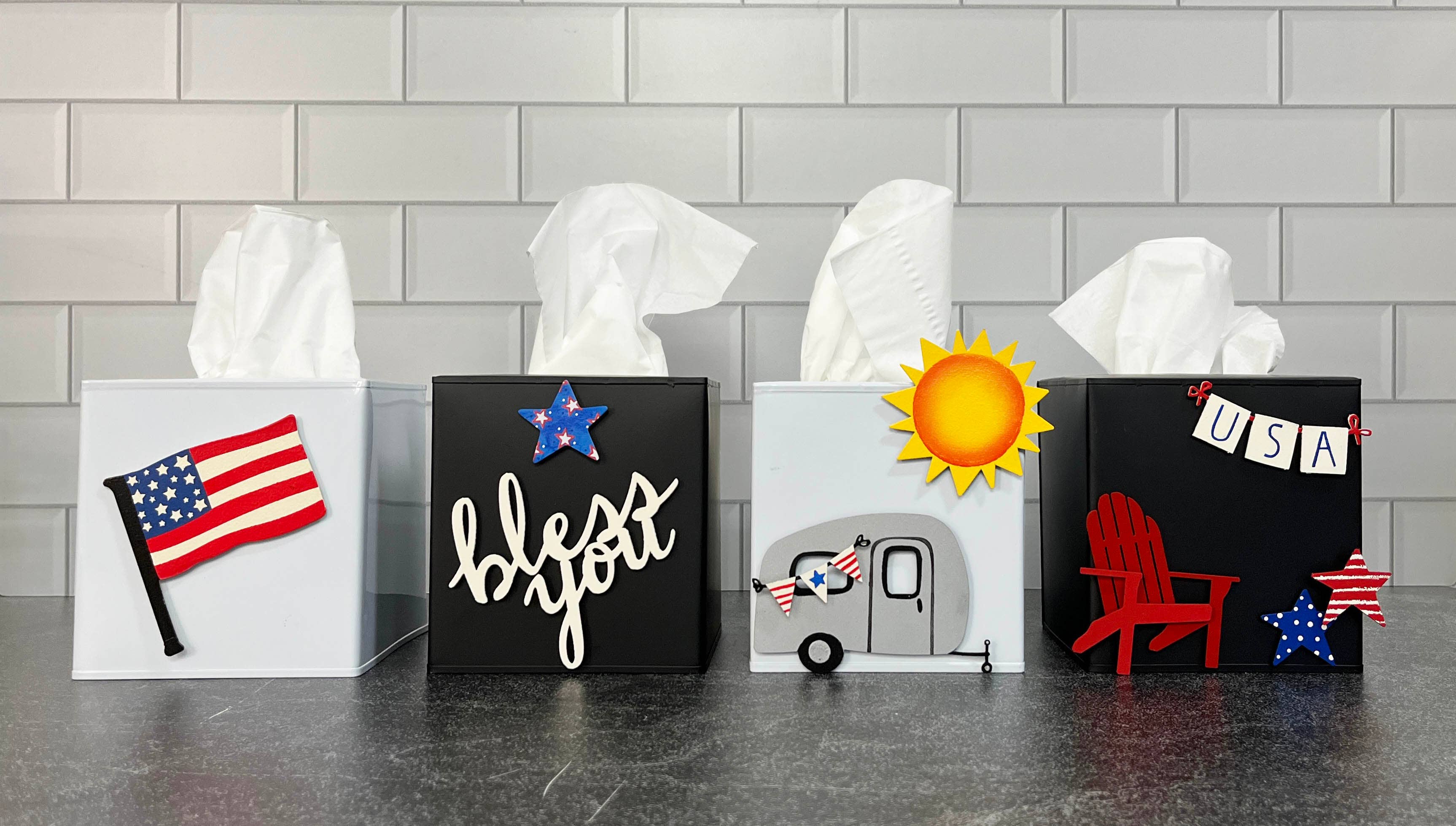 Roeda Studios | Banner Magnet | USA
