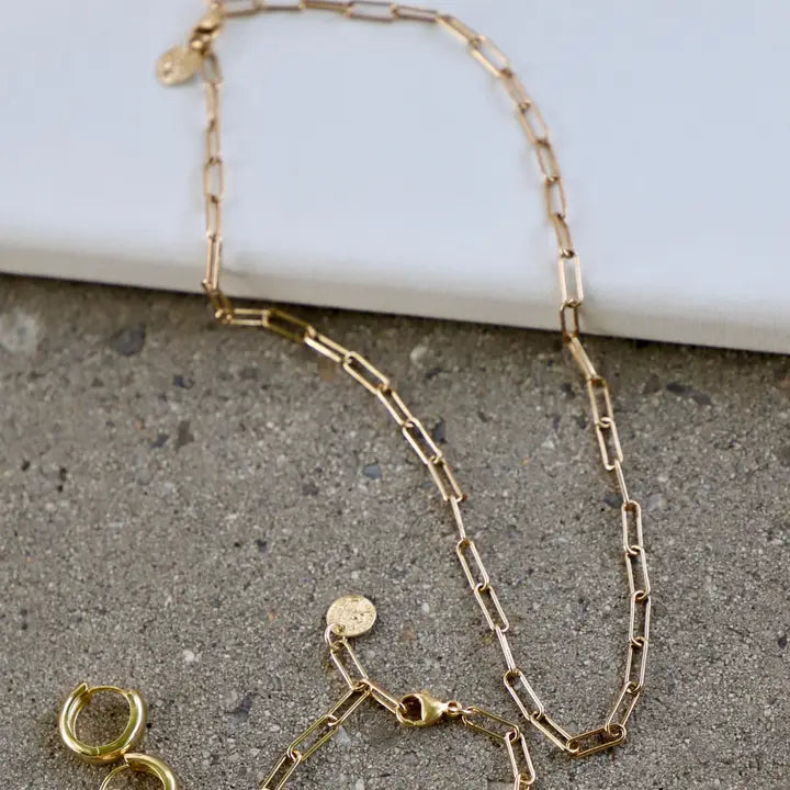 Smooth Paperclip Chain Necklace | Gold