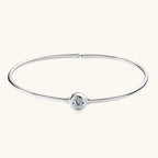 Solitaire Moissanite Bangle Bracelet in 925 Sterling Silver: Silver