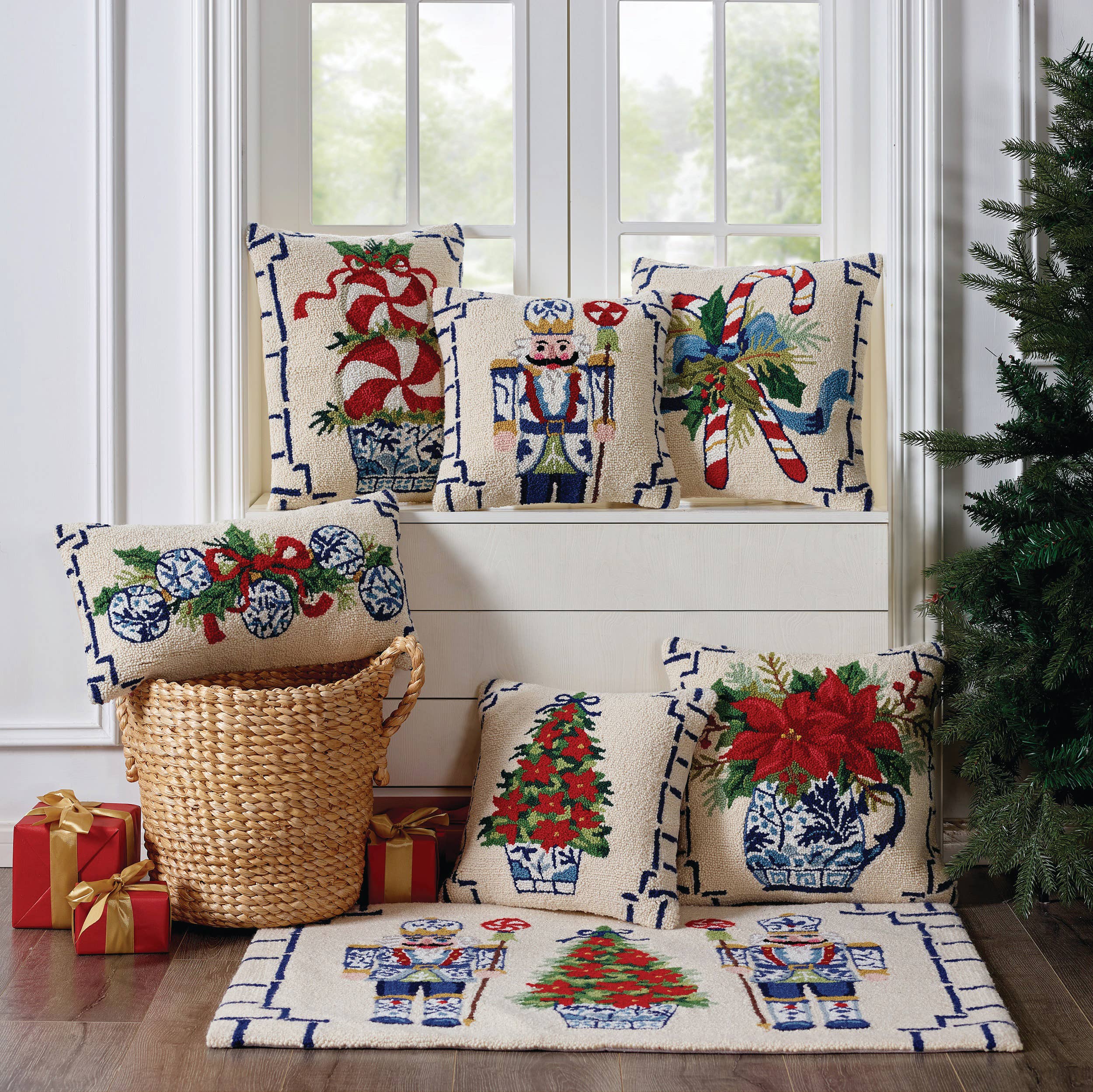 Chinoiserie Tree Hook Pillow