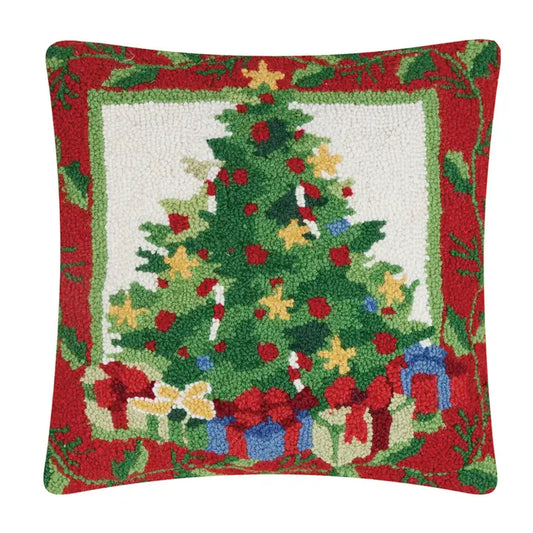 Peking Handicraft Christmas Morning Hook Pillow