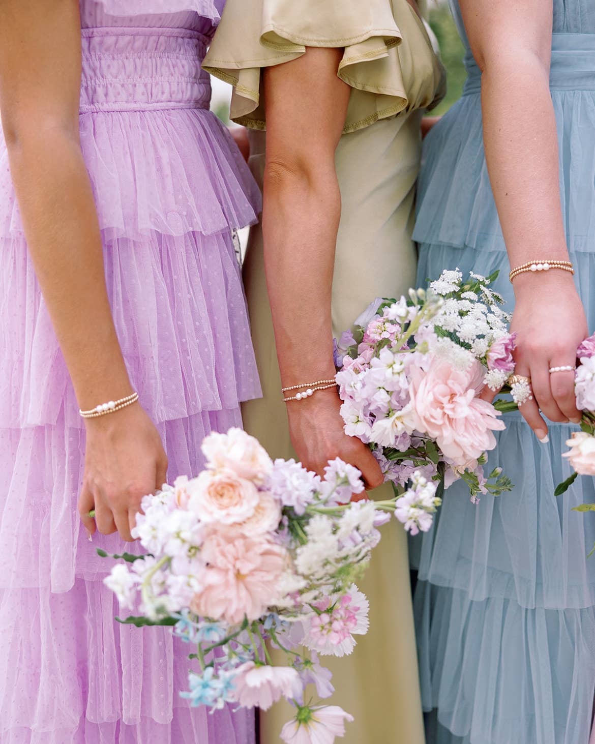 Beaded Blondes | Harper Pearl Bracelet in Gold | Standard 6.75 inch