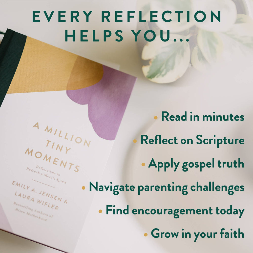 A Million Tiny Moments: Hardcover / English