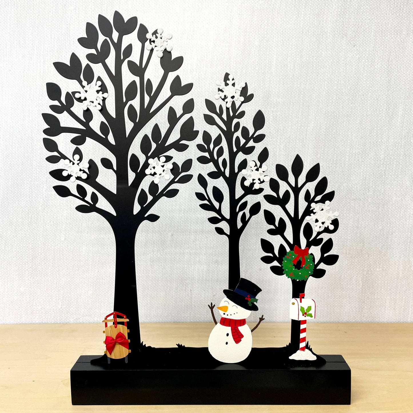 Roeda Studios Holiday Home Accent Magnet Set