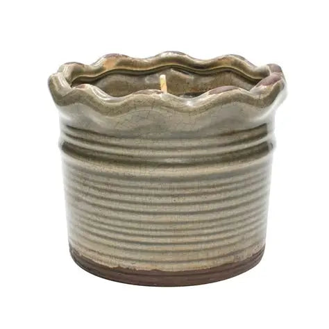 Swan Creek Candle Co | Toasted Walnut Praline | Ruffled Pot 8OZ